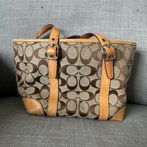 Classic Coach Design small tote